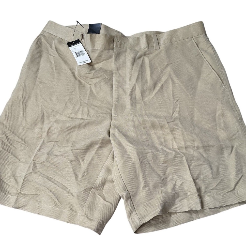 Greg Norman Golf Performance Chino Shorts Men's 40 Brown Stretch Utility Pocket